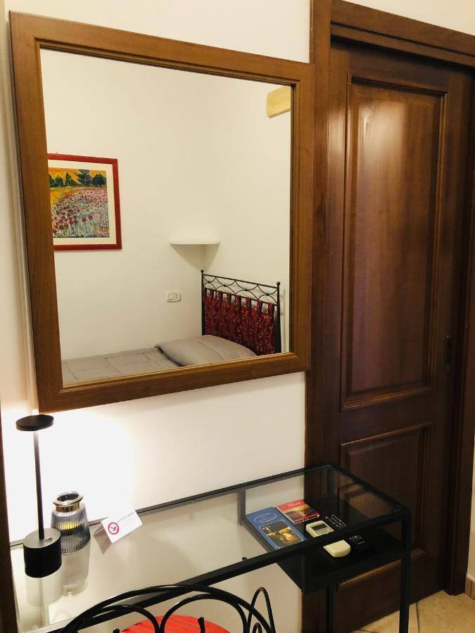 Santa Lucia Hotel Capo dʼOrlando Buitenkant foto